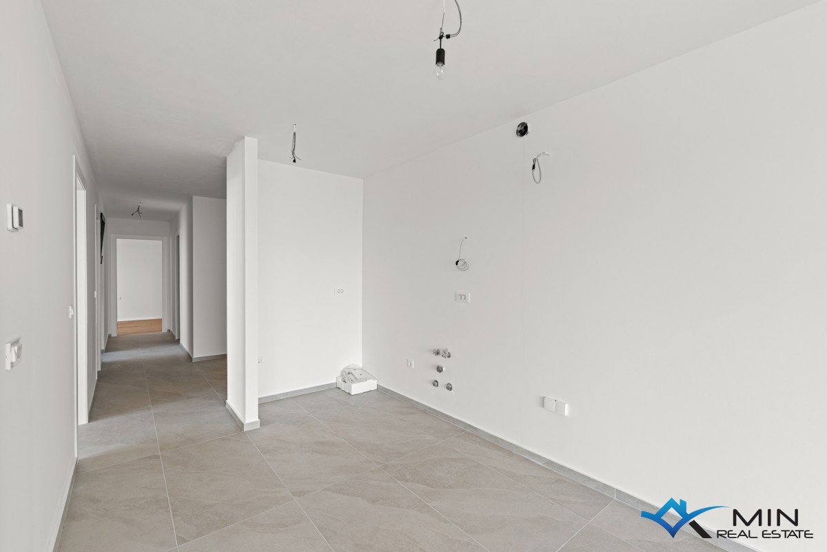 Lussuoso appartamento con vista sul mare - Novigrad   ( aA3 )