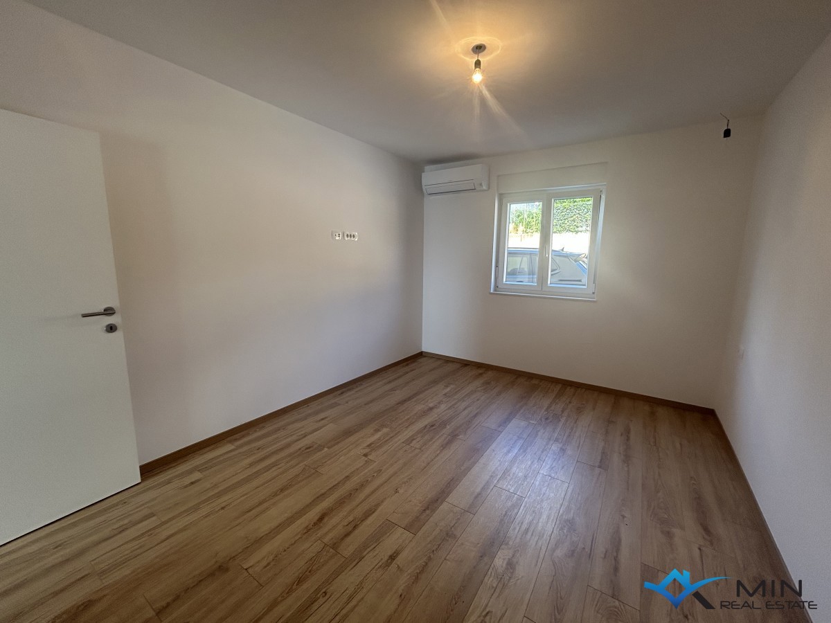 Confortevole appartamento con 3 camere da letto e piscina a Cittanova (S1)