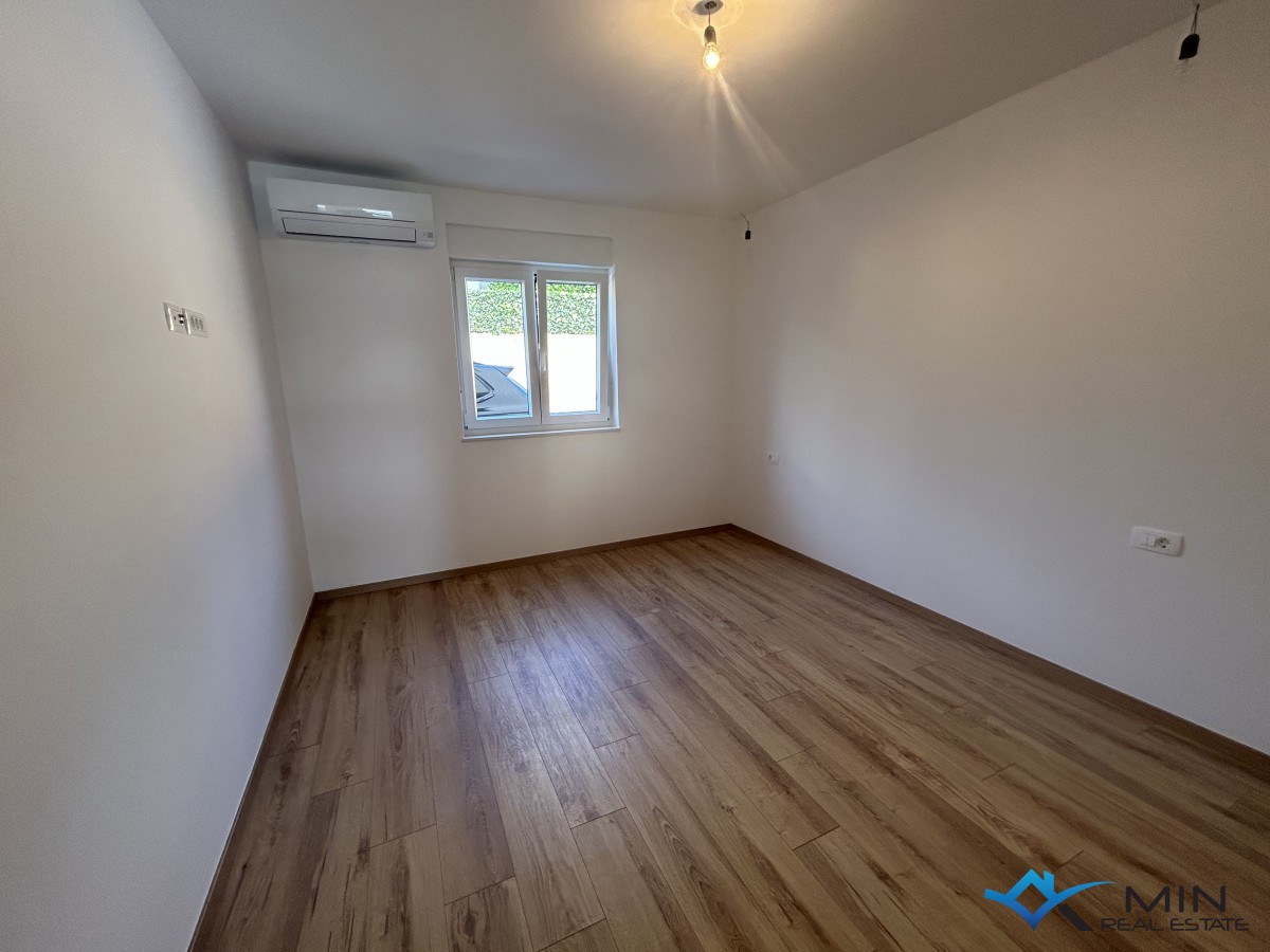 Confortevole appartamento con 3 camere da letto e piscina a Cittanova (S1)