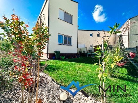 Moderno appartamento con giardino a Tar