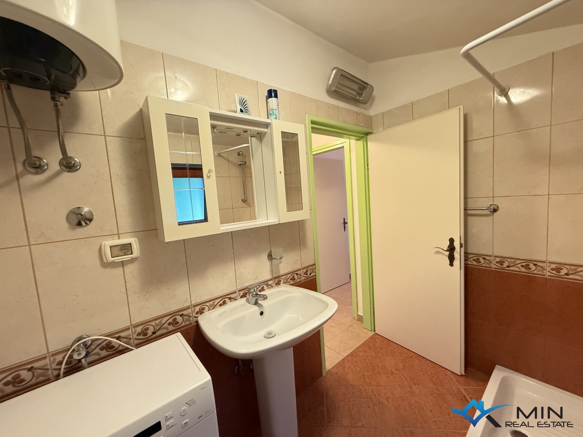 Casa indipendente con ampio cortile a Grisignana