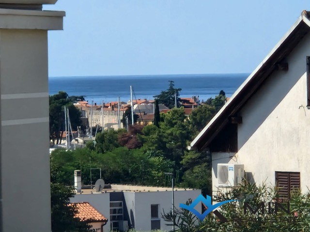 Grazioso appartamento con piscina riscaldata a Cittanova