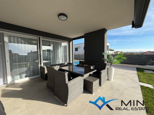 Grazioso appartamento con piscina riscaldata a Cittanova