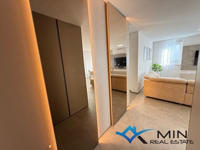 Grazioso appartamento con piscina riscaldata a Cittanova