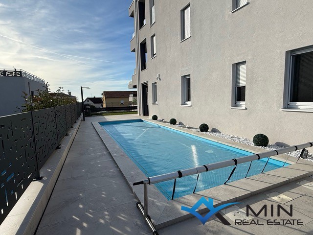 Grazioso appartamento con piscina riscaldata a Cittanova