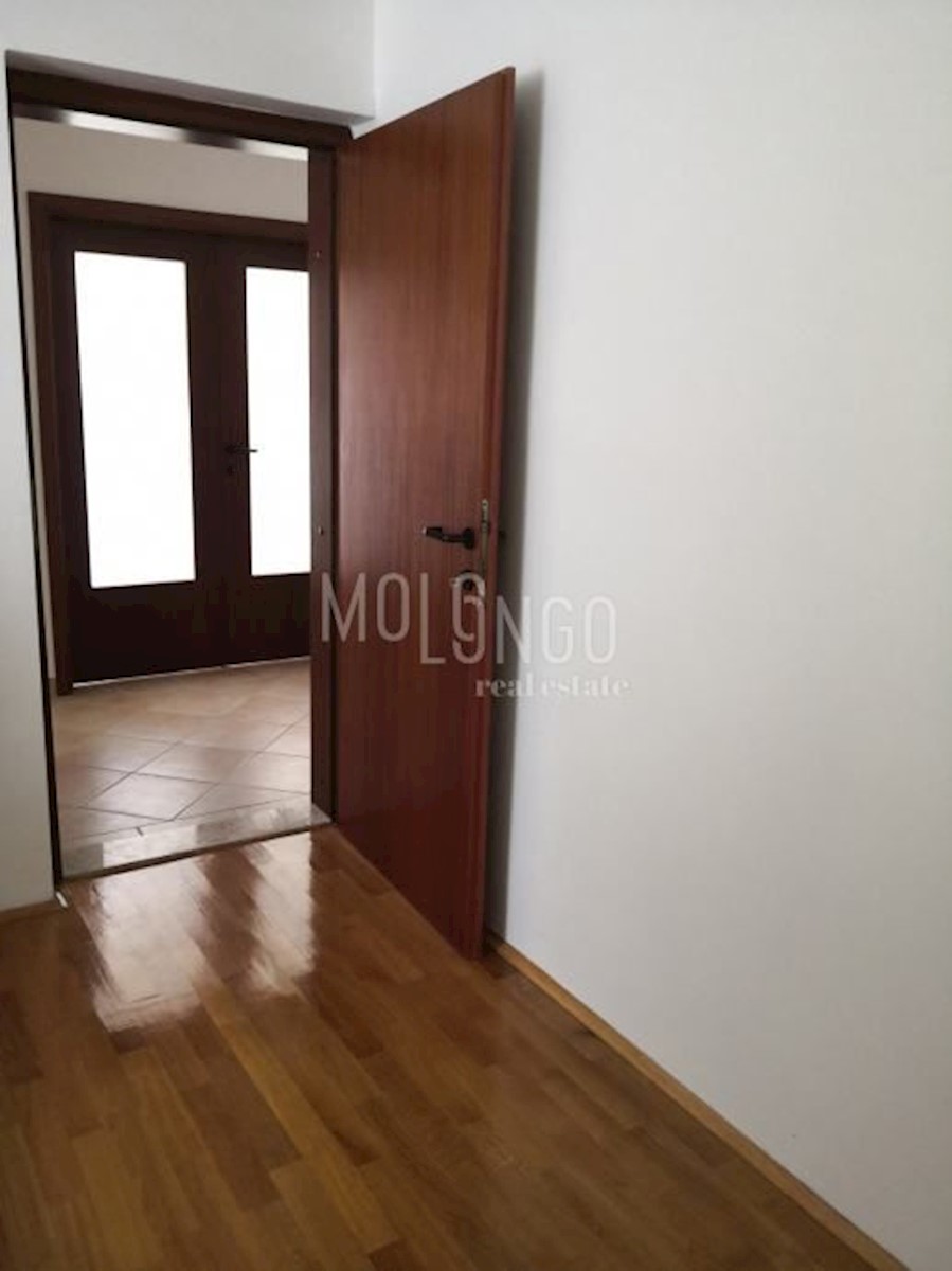 Appartamento/appartamento Novi Vinodolski, 105,33m2