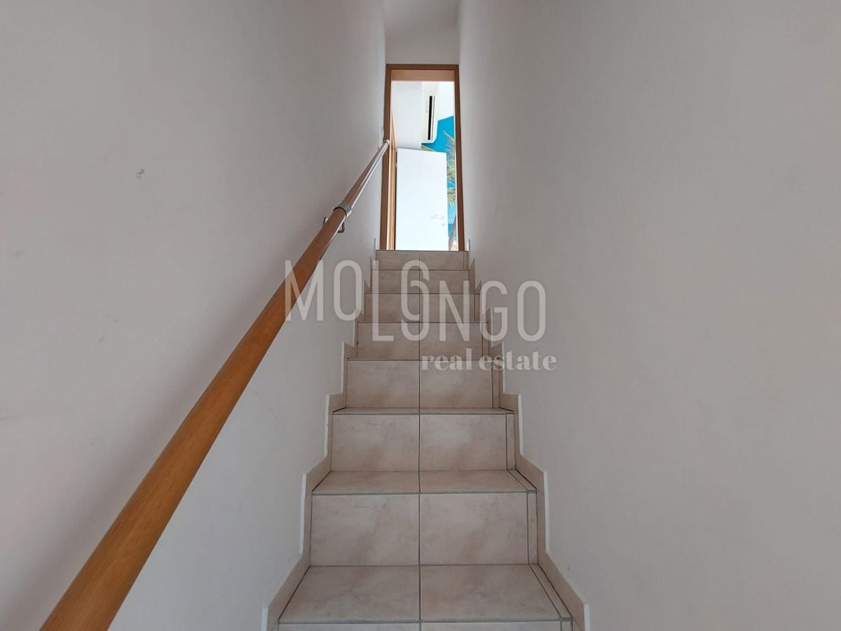 Appartamento/appartamento Čižići, Dobrinj, 75,74m2