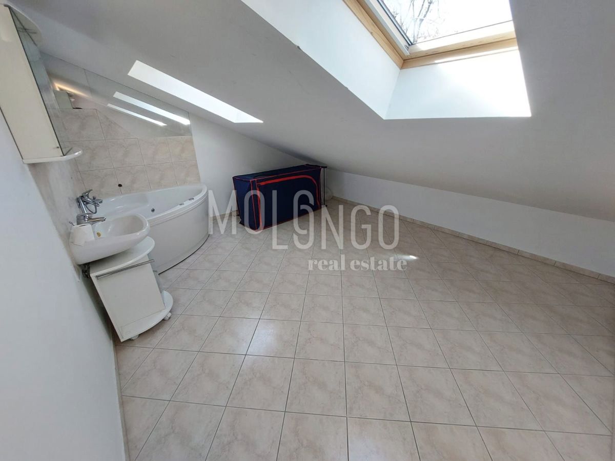 Appartamento/appartamento Čižići, Dobrinj, 75,74m2