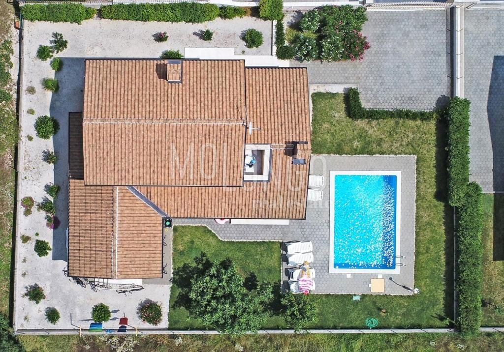 Casa Radetići, Tinjan, 136m2