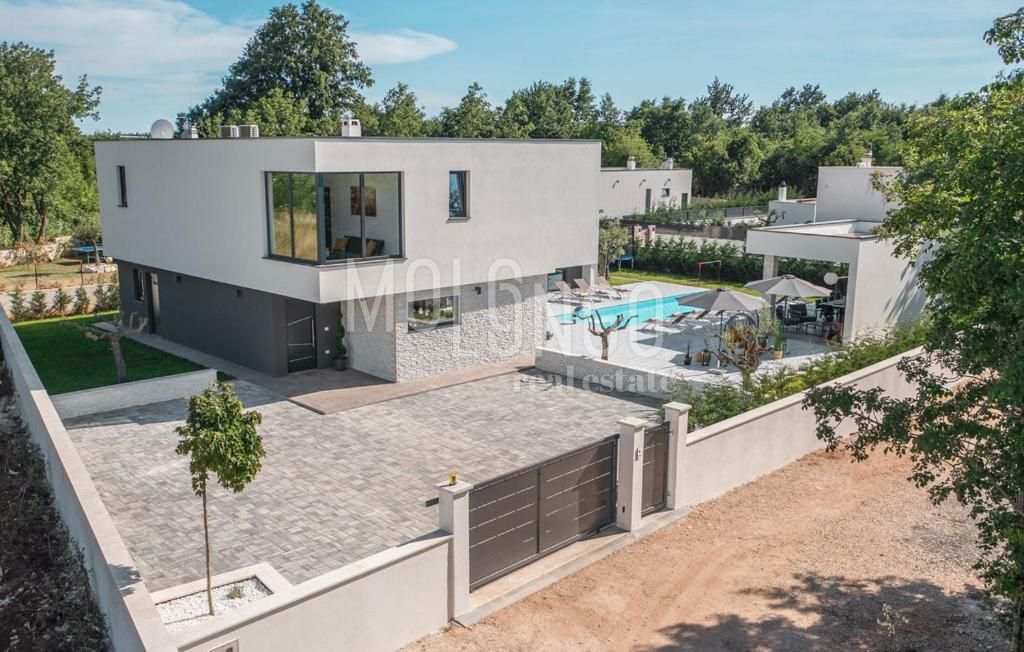 Casa Šivati, Žminj, 237m2