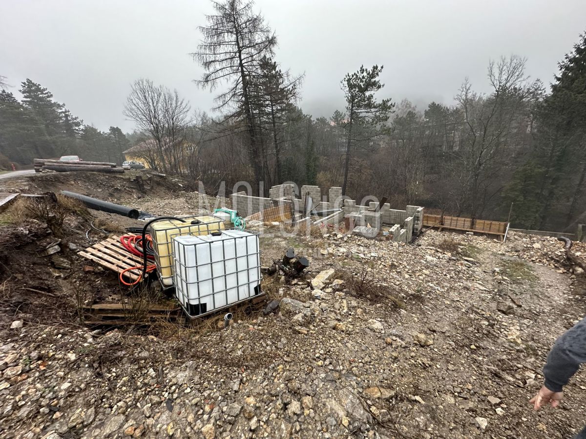 Terreno Klana, 843m2