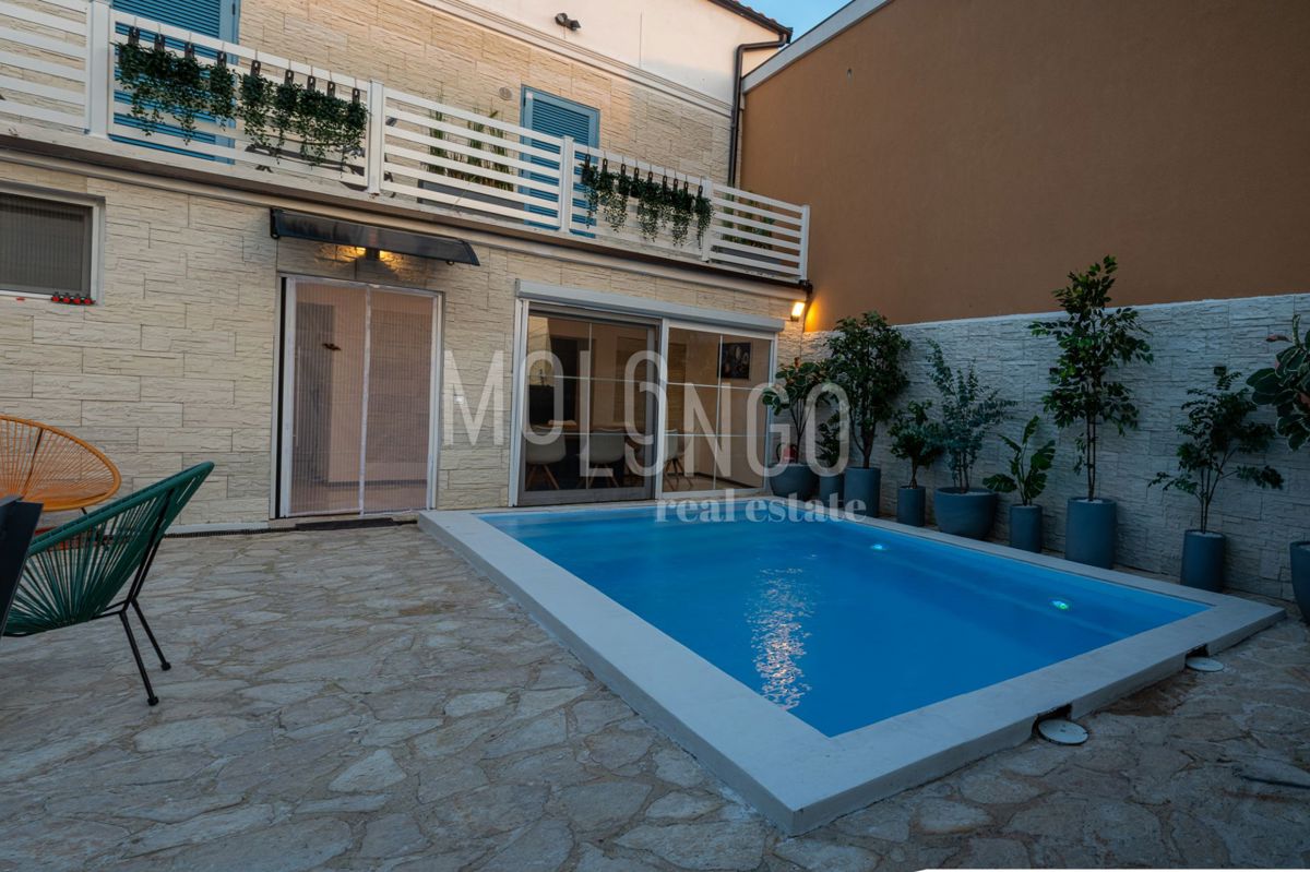 ISTRA, POREČ – Kamena kuća (renovirana) 4km od Poreča