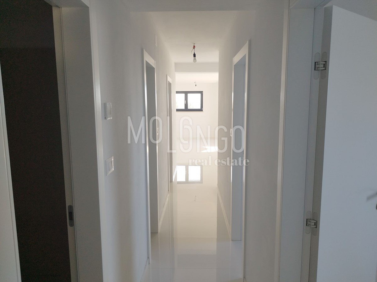 Appartamento/appartamento Poreč, 121m2