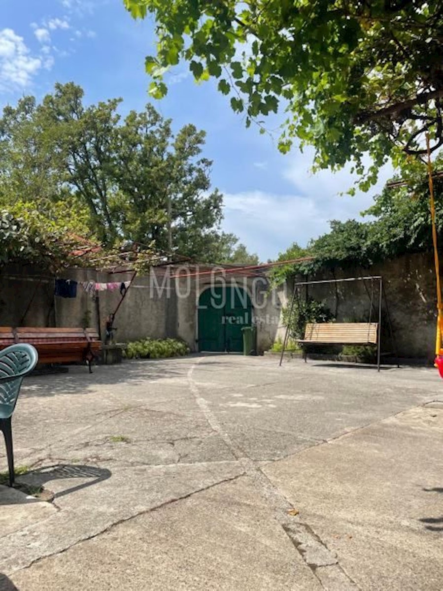 Casa Tribalj, Vinodolska Općina, 300m2