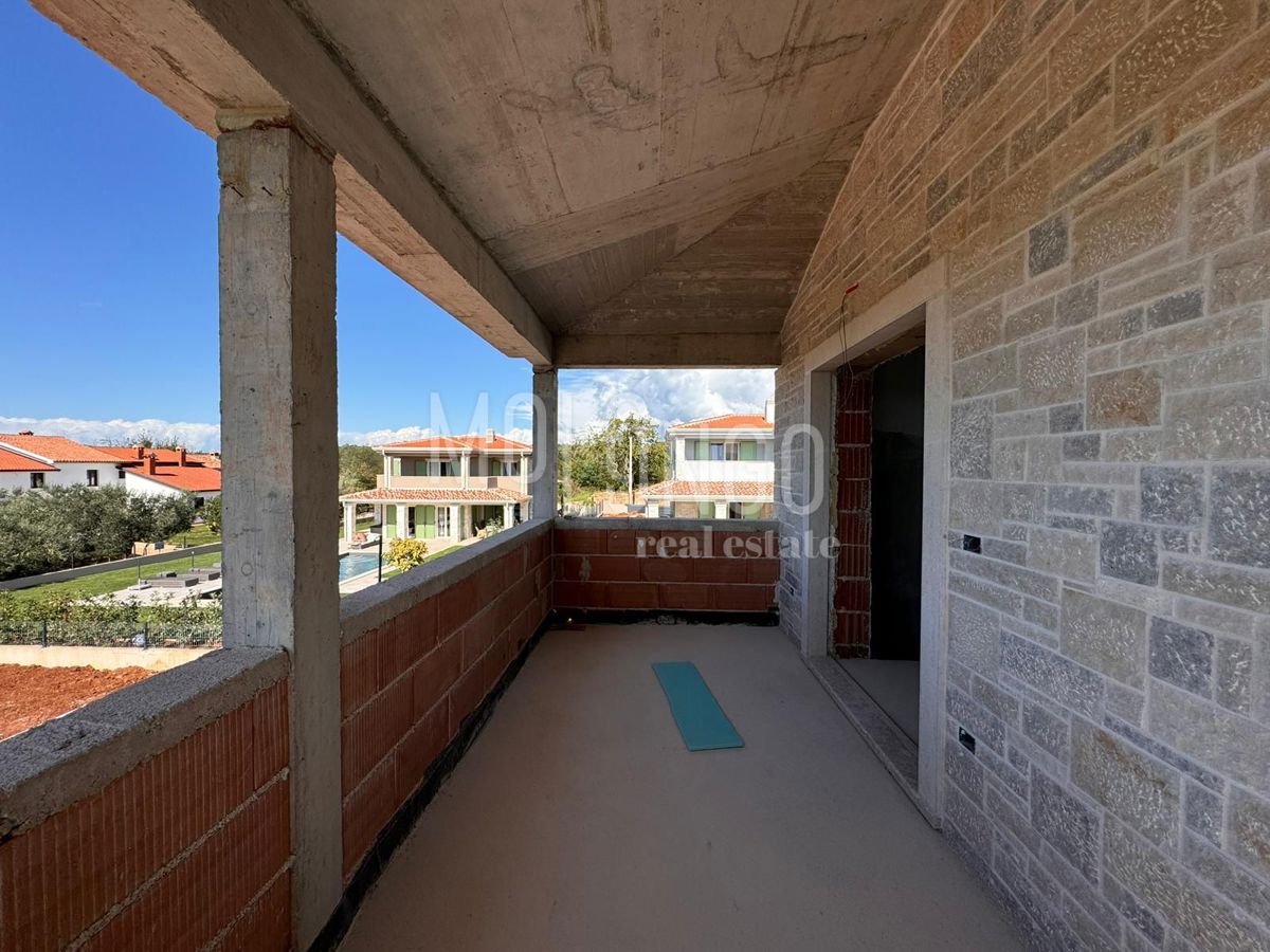  ISTRIA, POREČ – Splendida villa in un tranquillo villaggio istriano.