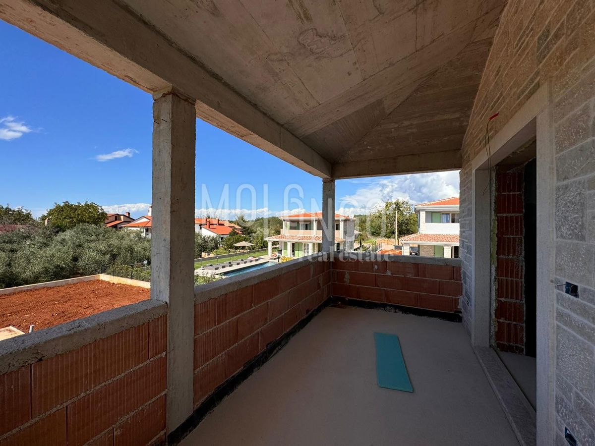  ISTRIA, POREČ – Splendida villa in un tranquillo villaggio istriano.