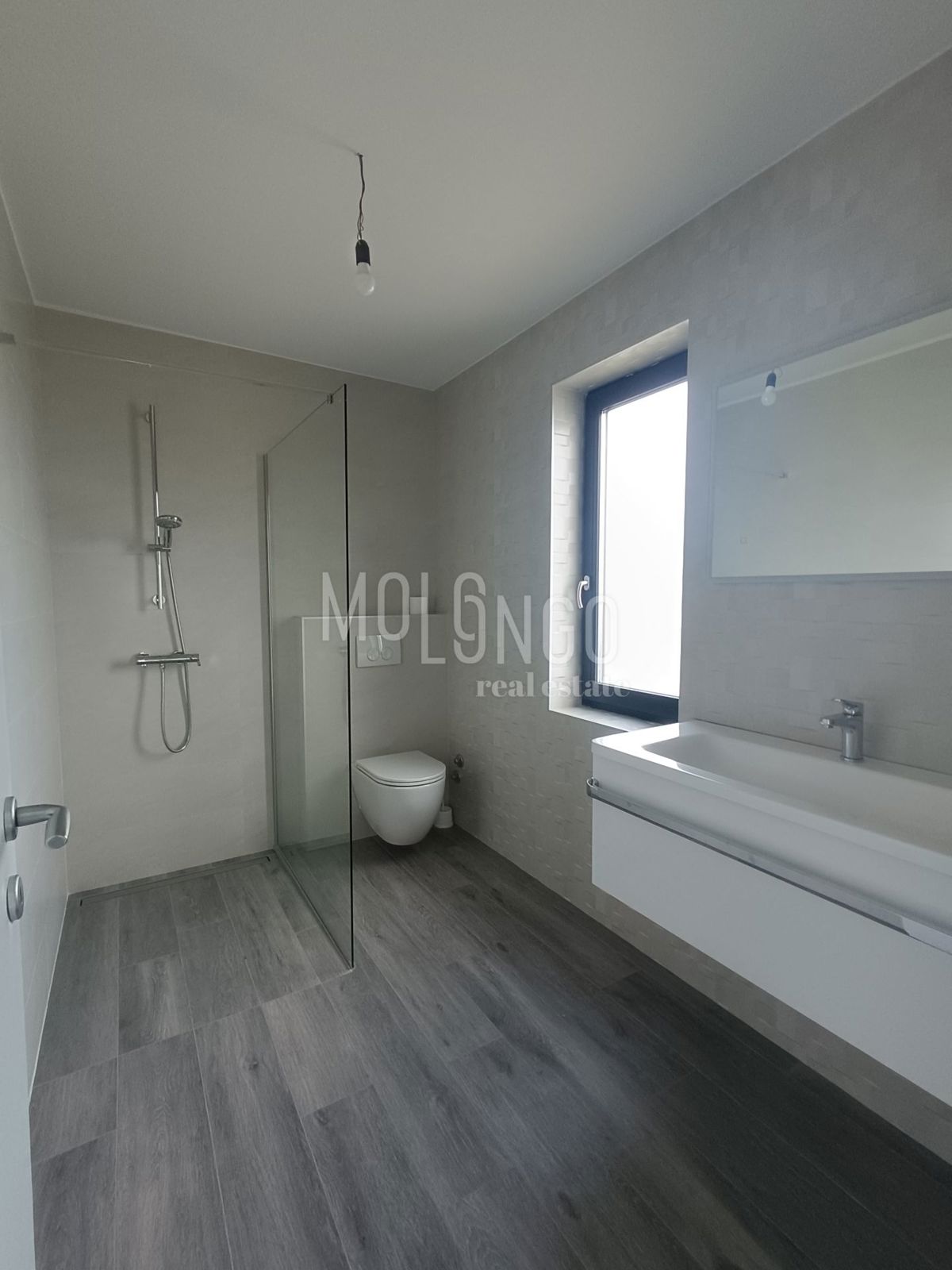 ISTRIA, POREČ Villa moderna a 4 km dal mare.