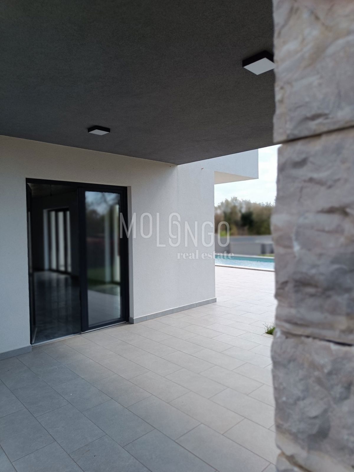 ISTRIA, POREČ Villa moderna a 4 km dal mare.