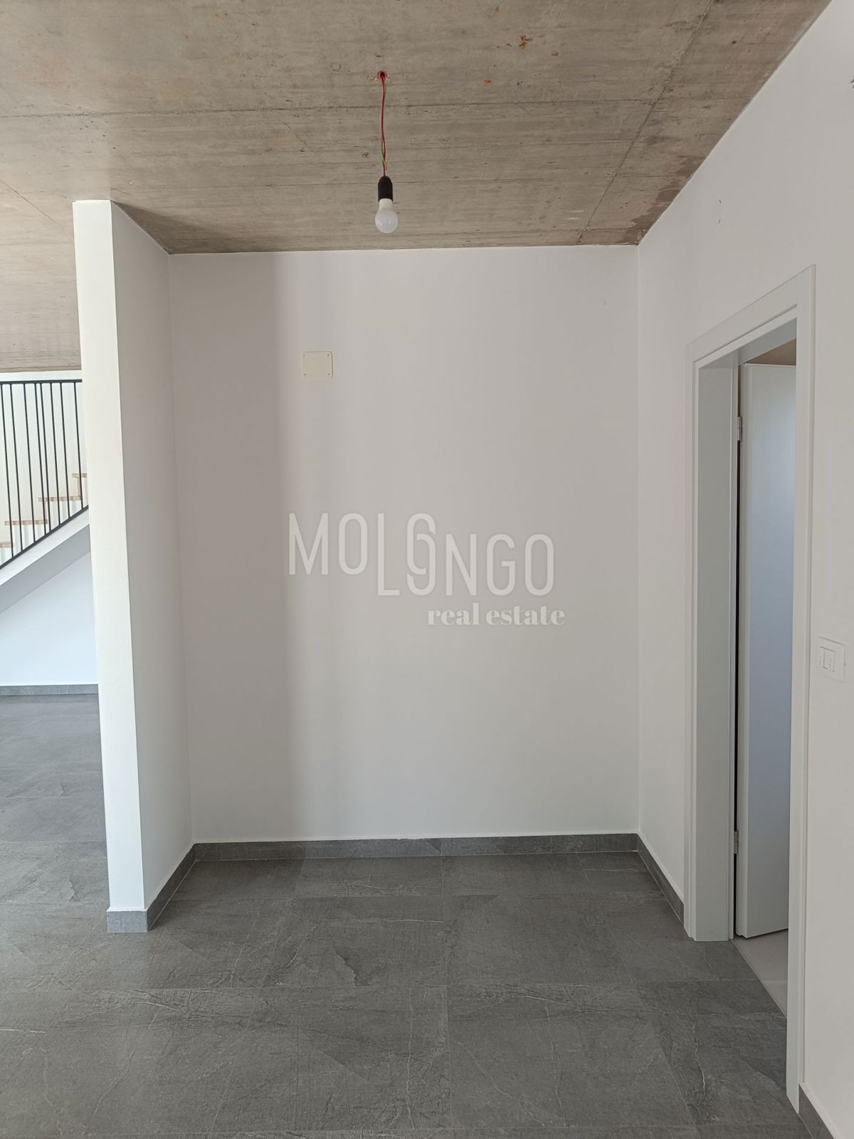ISTRIA, POREČ Villa moderna a 4 km dal mare.