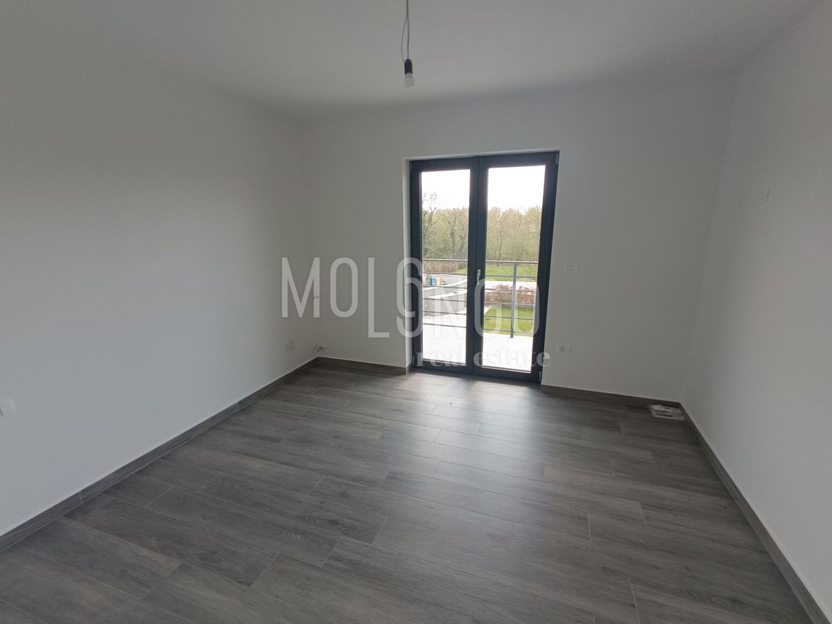 ISTRIA, POREČ Villa moderna a 4 km dal mare.
