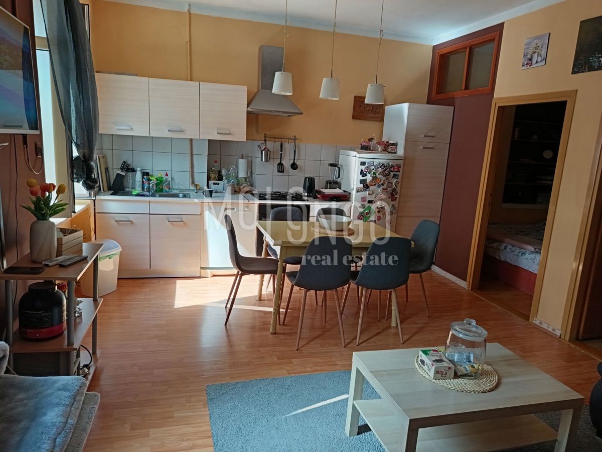 Appartamento/appartamento Centar, Rijeka, 52,58m2