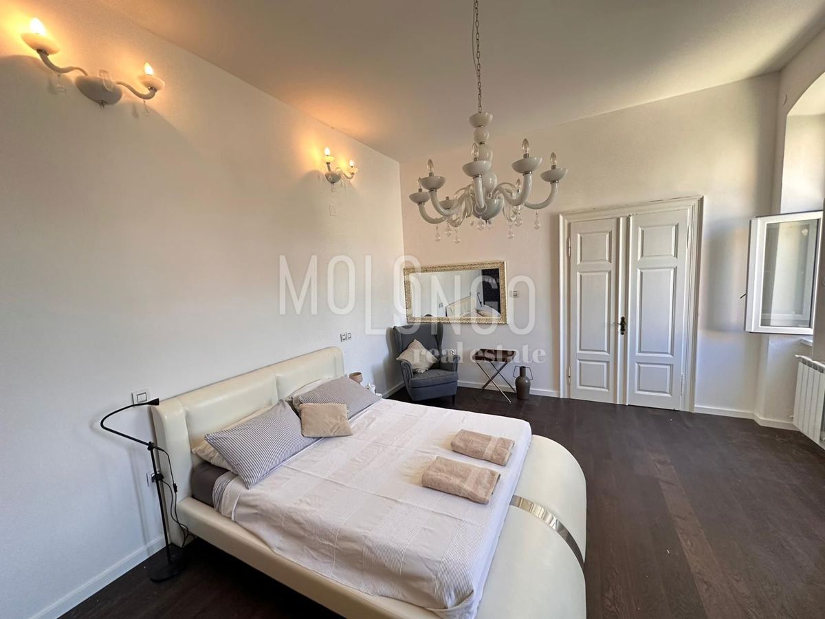 ISTRA, PULA - Luksuzan stan u samom centru