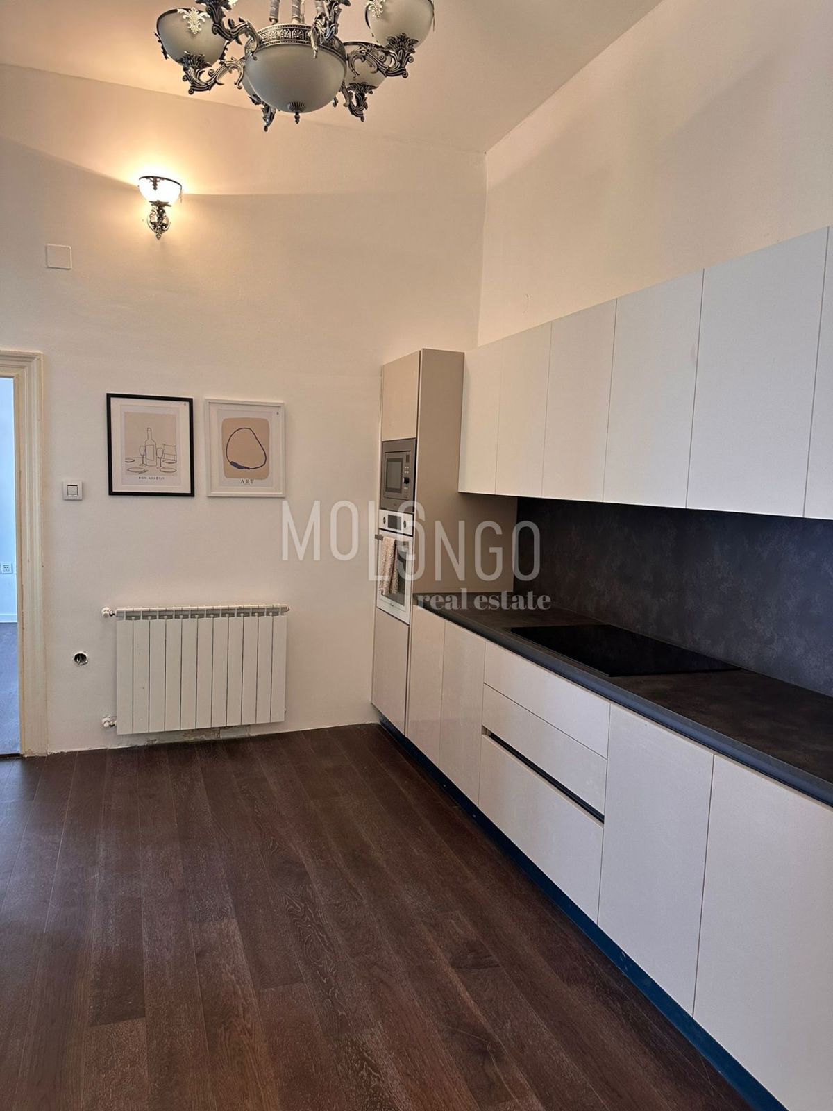 ISTRA, PULA - Luksuzan stan u samom centru