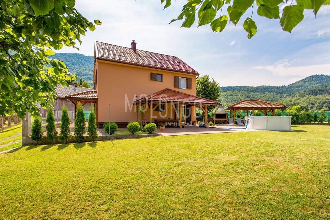 Casa Jasenak, Ogulin, 1.500m2