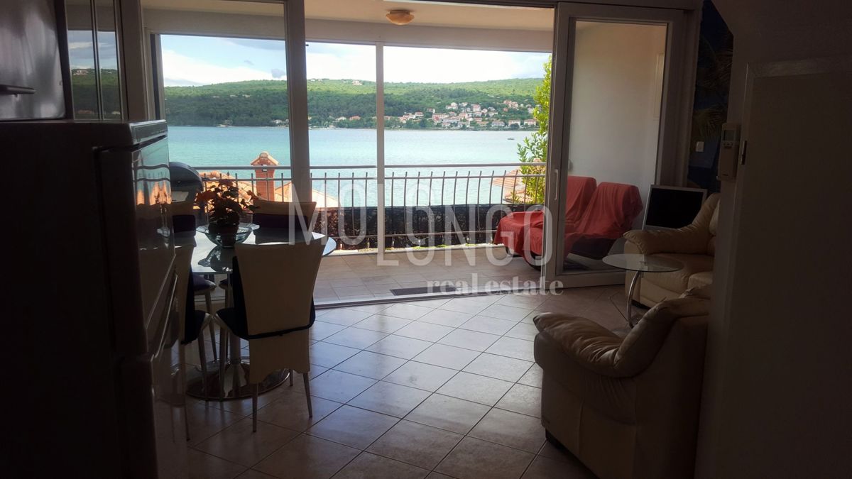 Appartamento/appartamento Čižići, Dobrinj, 75m2