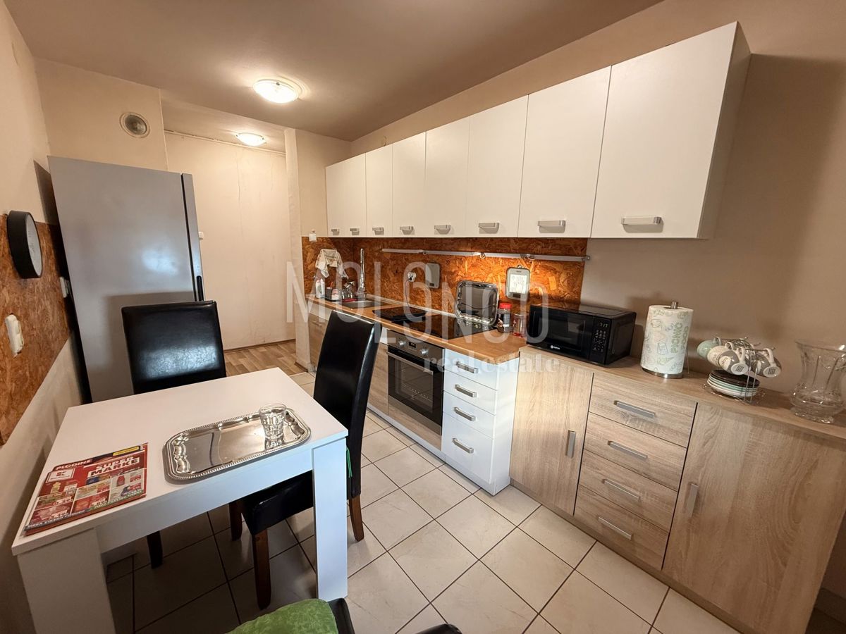 Appartamento/appartamento Rastočine, Rijeka, 73m2