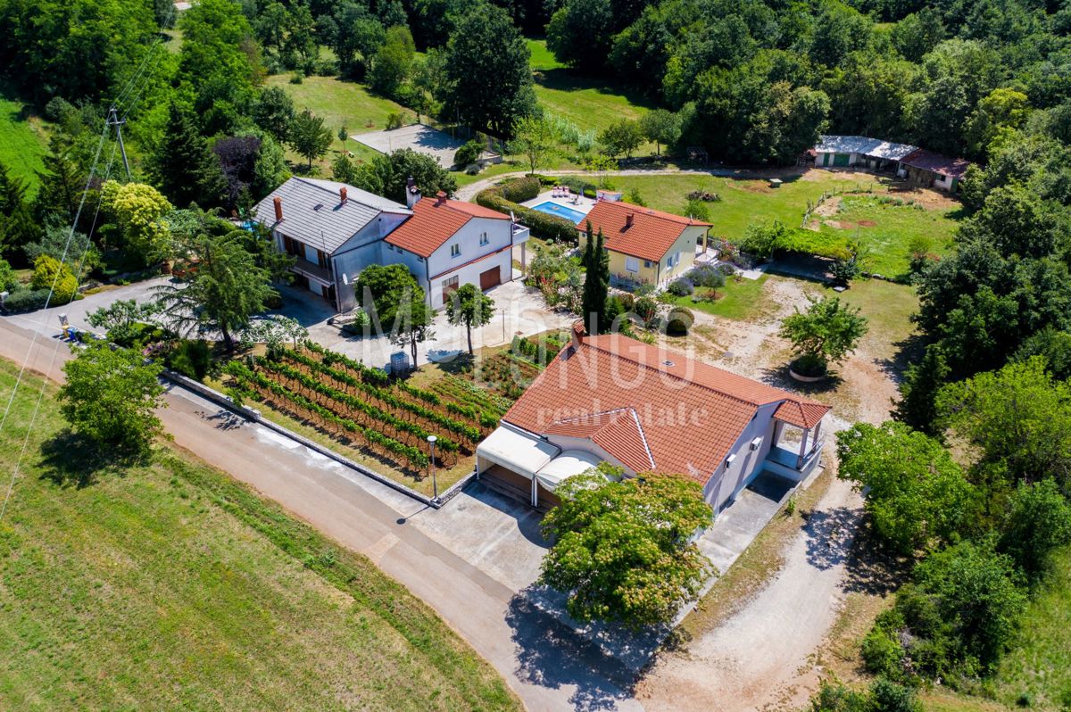 Casa Križanci, Žminj, 630m2