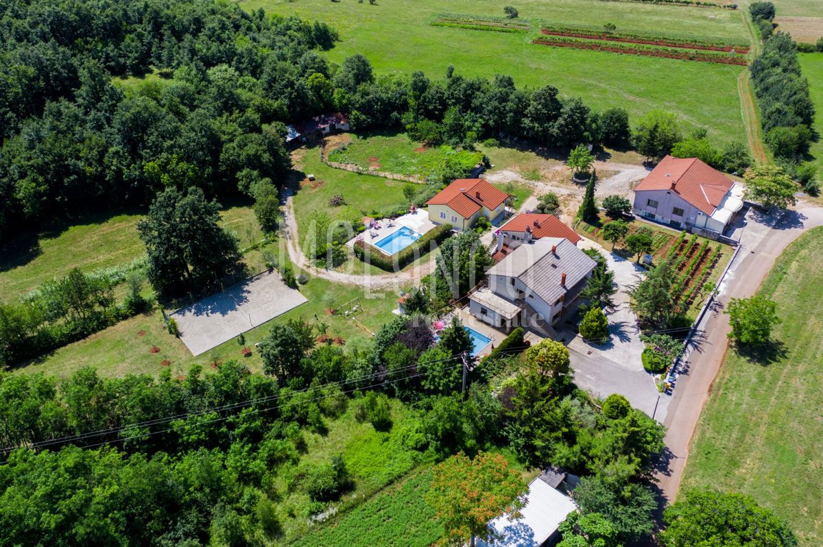 Casa Križanci, Žminj, 630m2