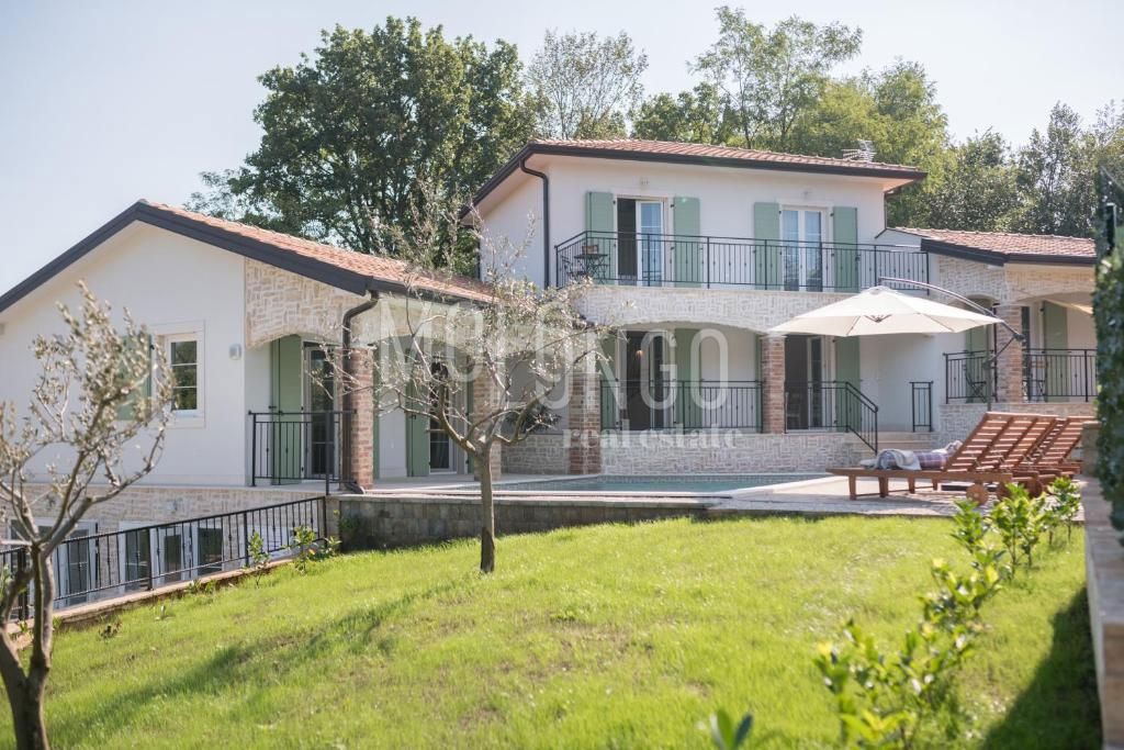 Casa Vižinada, 253m2