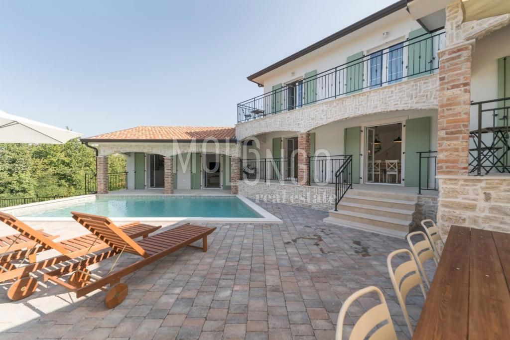 Casa Vižinada, 253m2