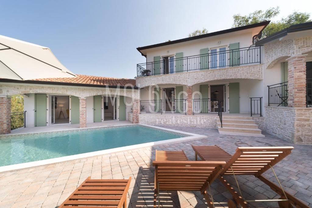 Casa Vižinada, 253m2