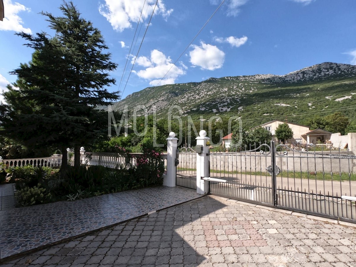 Casa Tribalj, Vinodolska Općina, 258,74m2