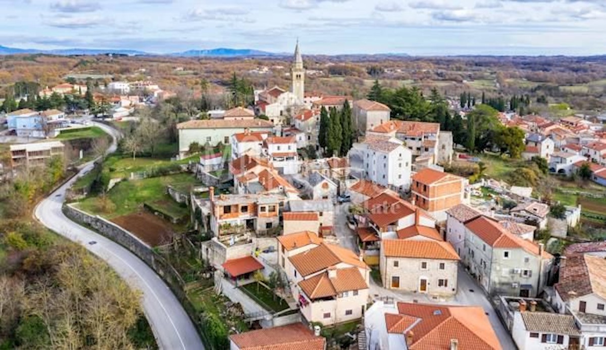 Terreno Jurići, Žminj, 20.000m2