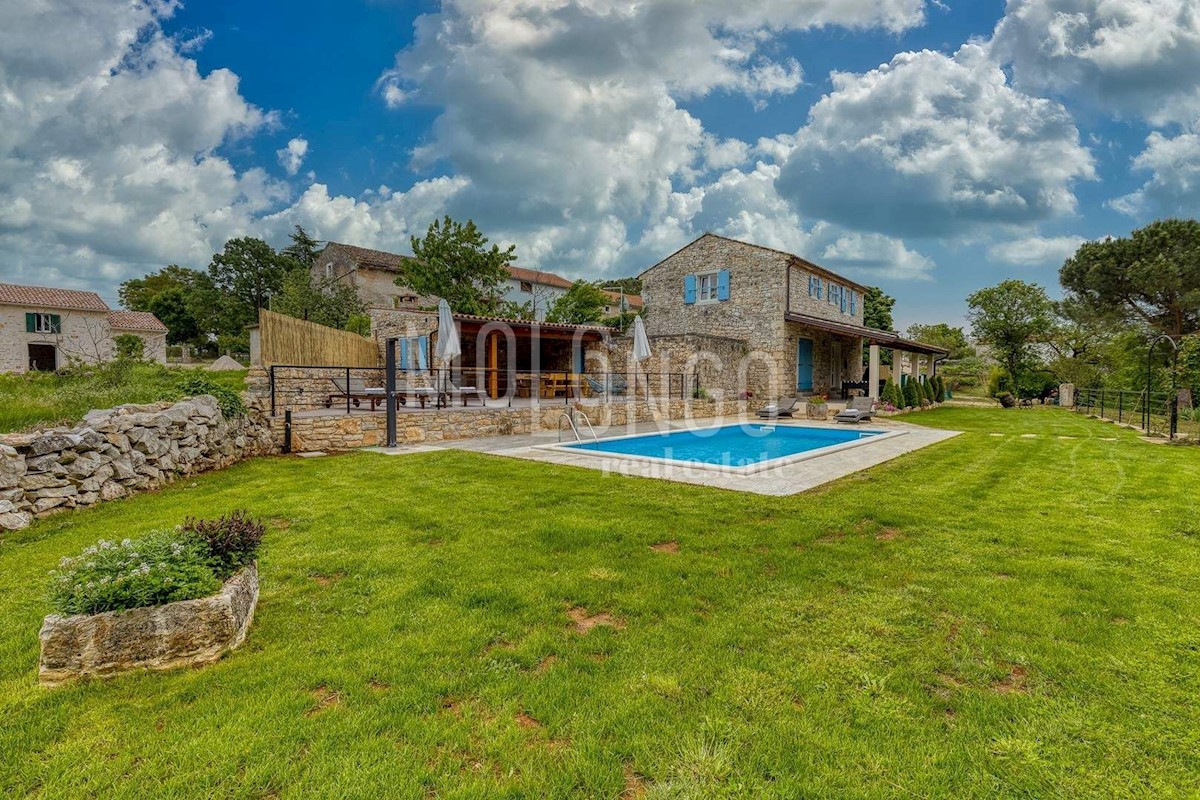 Casa Stranići kod Lovreča, Sveti Lovreč, 142m2