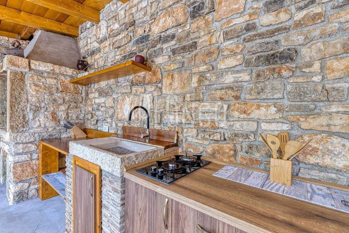 Casa Stranići kod Lovreča, Sveti Lovreč, 142m2