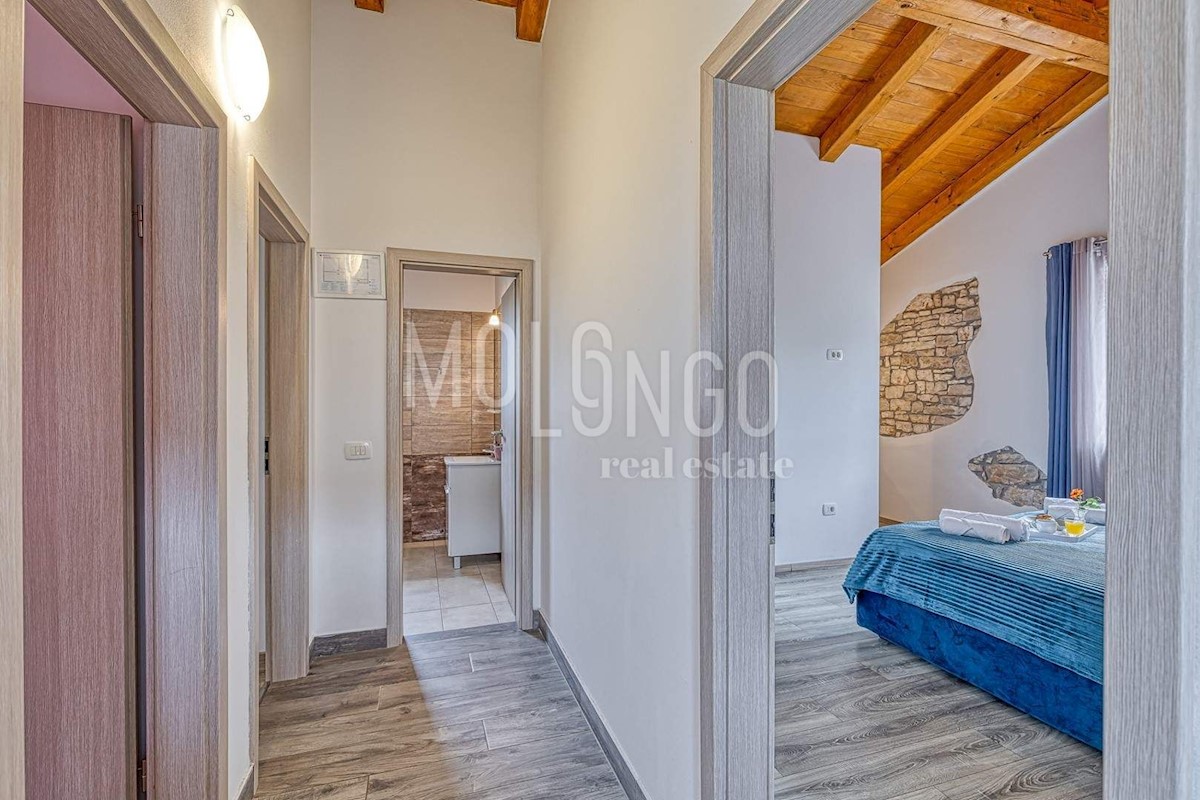 Casa Stranići kod Lovreča, Sveti Lovreč, 142m2
