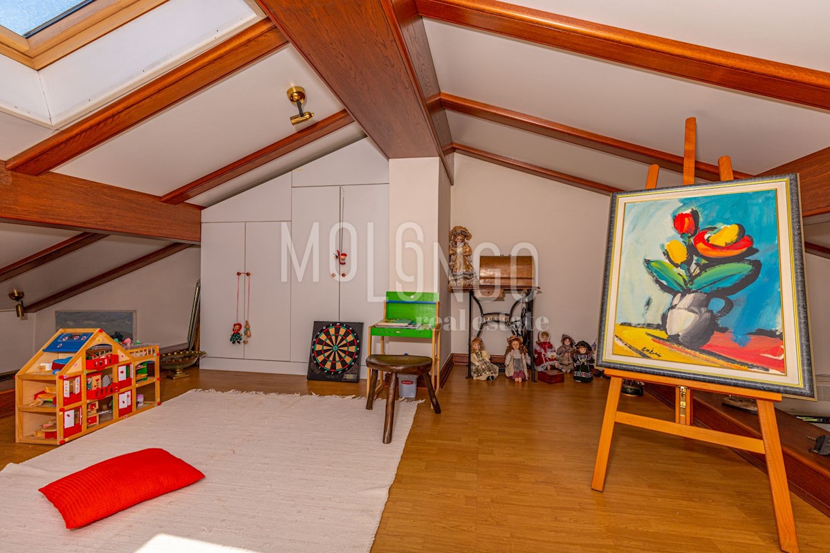 Casa Crikvenica, 750m2