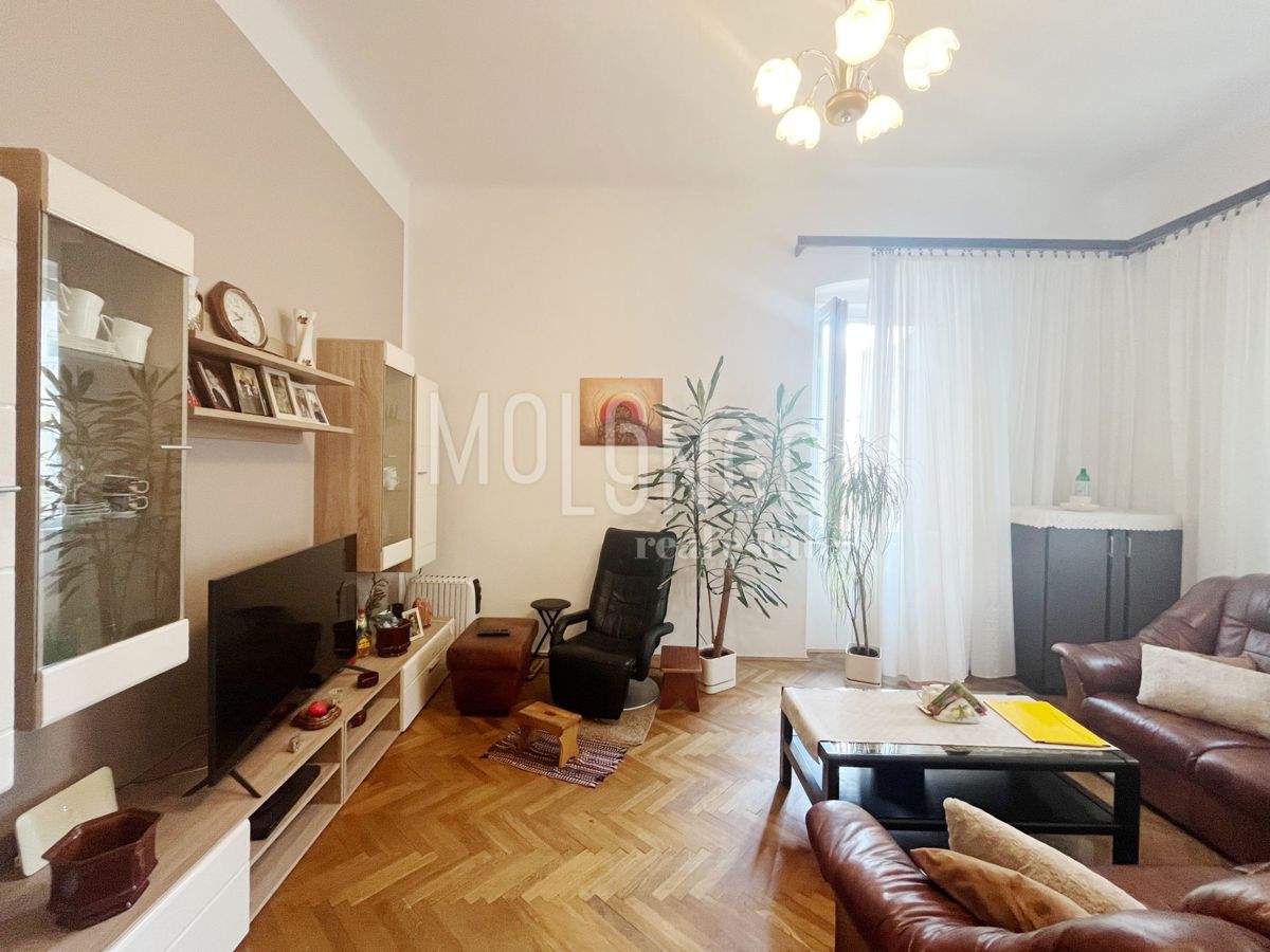 Appartamento/appartamento Centar, Rijeka, 87m2