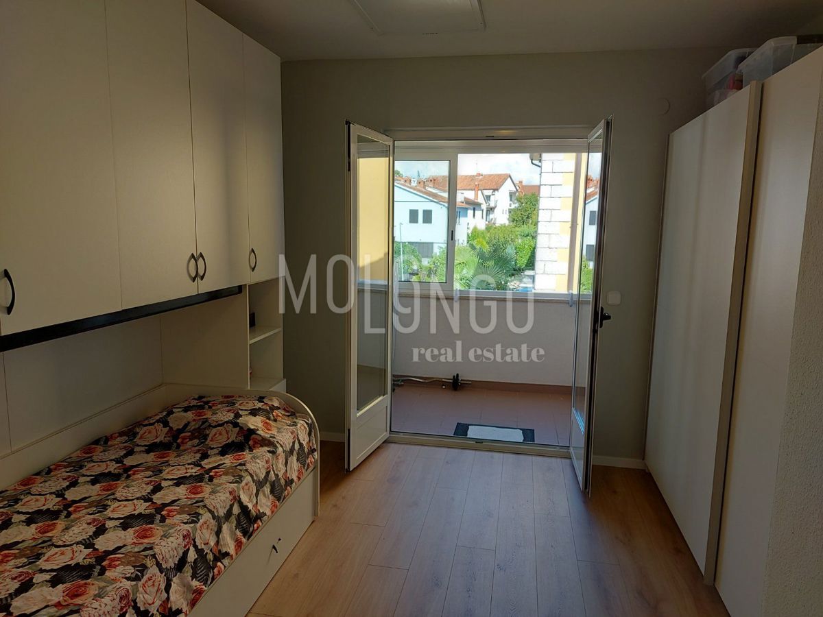 ISTRA, POREČ – Spacious apartment with mezzanine, 500 m from the center and beaches