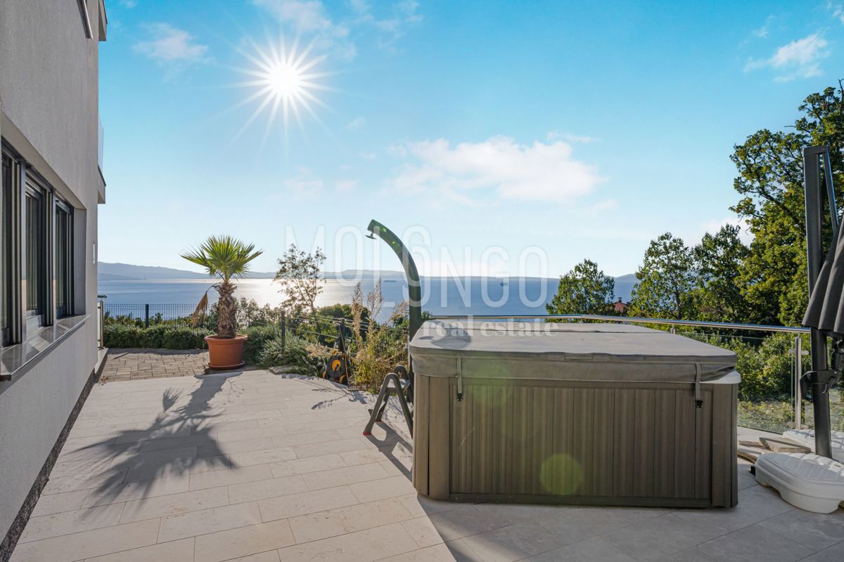 Appartamento/appartamento Pobri, Opatija - Okolica, 113,90m2