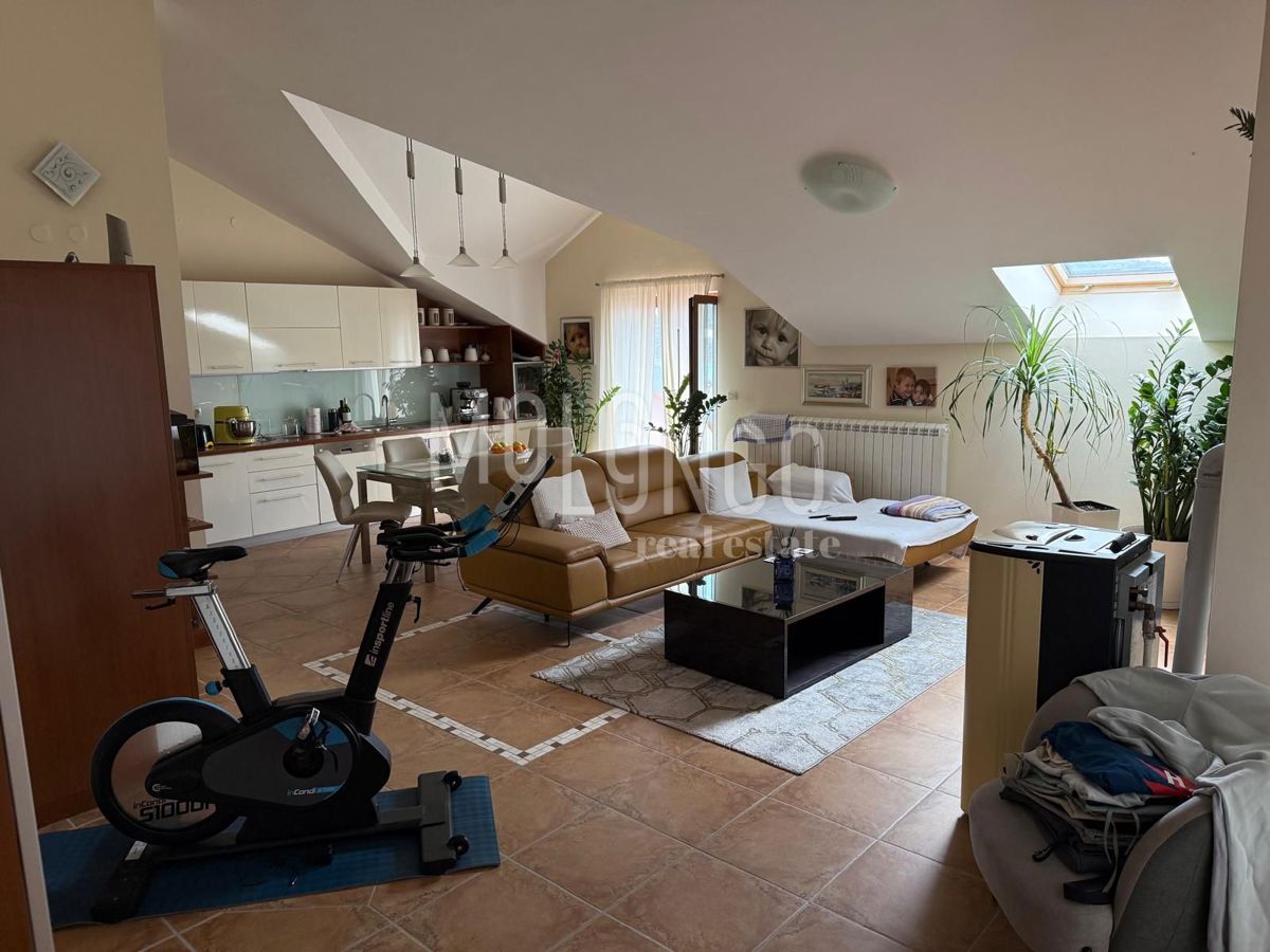 Appartamento/appartamento Cres, 132m2