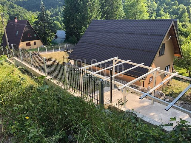 Casa Gerovski Kraj, Čabar, 88,27m2