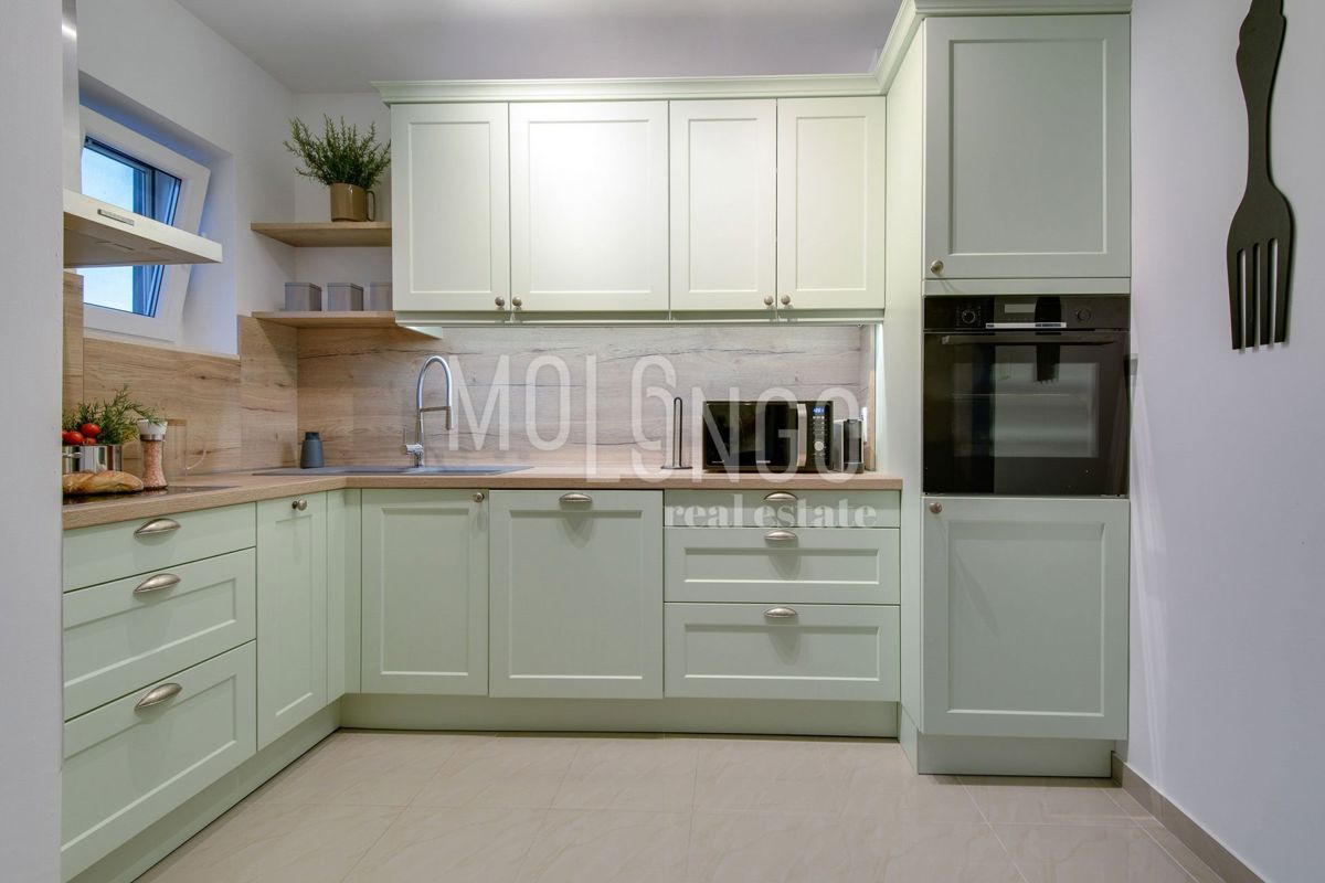 Appartamento/appartamento Volosko, Opatija, 121,35m2