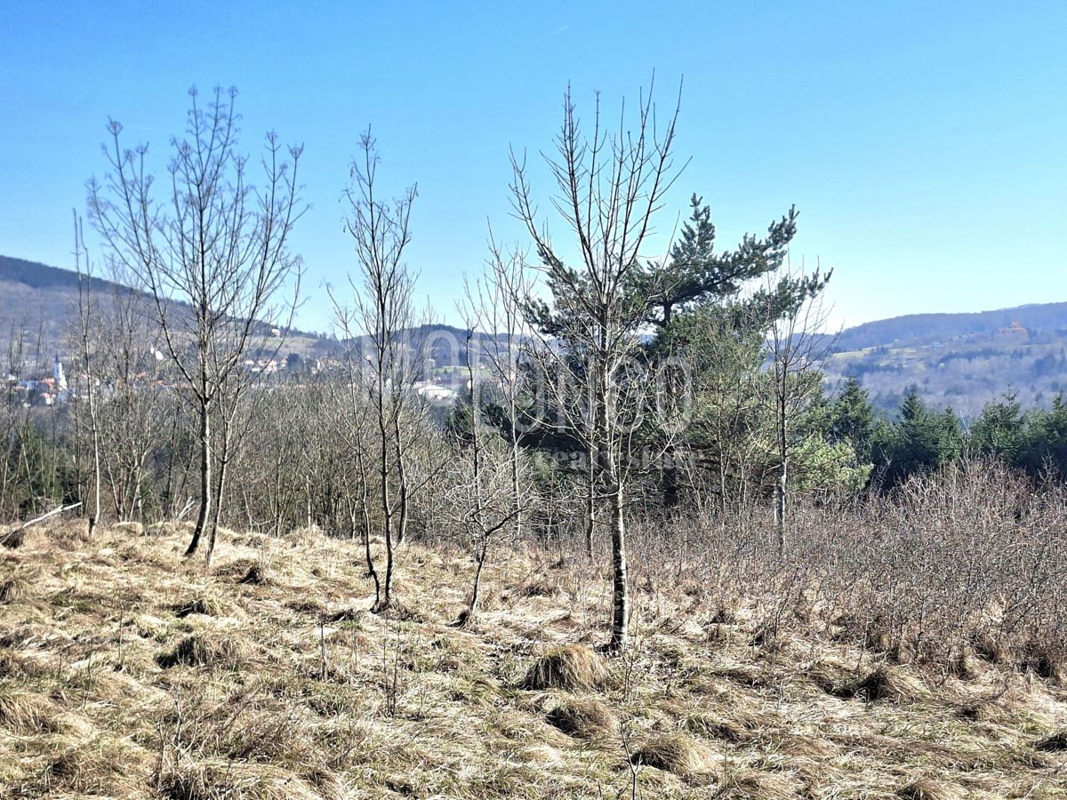 Terreno Vujnovići, Vrbovsko, 1.301m2