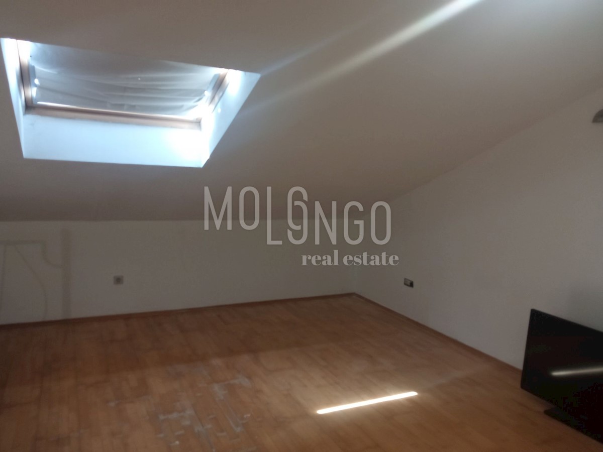 Appartamento/appartamento Mladenići, Viškovo, 77m2