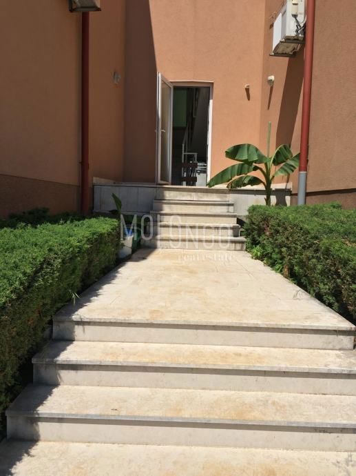 Appartamento/appartamento Ičići, Opatija - Okolica, 100m2